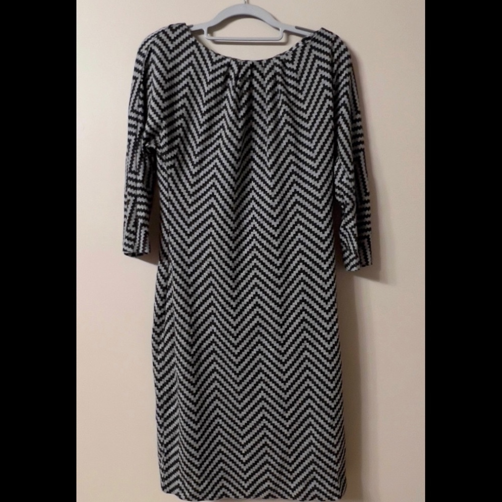 Trina Turk Gray Chevron / Herringbone Dress, Size 6